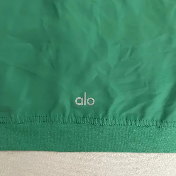 ALO Yoga NWT Racetrack Shrug Lettuce Green White Size XS - Image 10