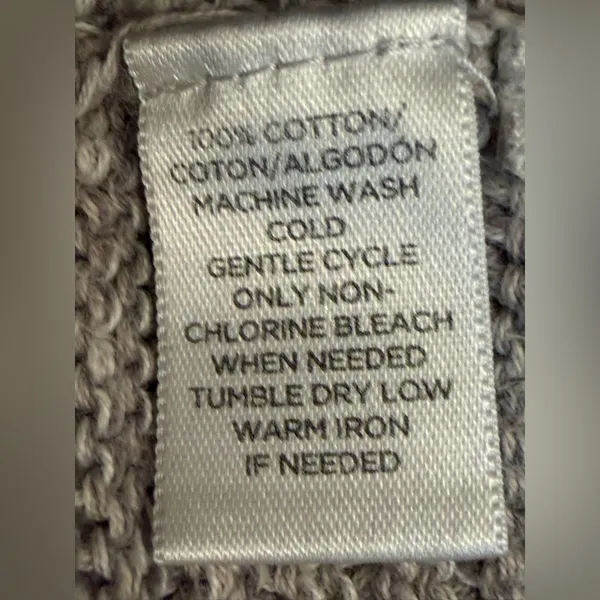 LOFT Women's Light Gray Crewneck Pullover Sweater NWOT - Image 4