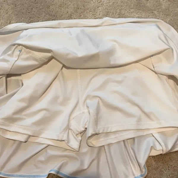 Lucky in love tennis skirt - Image 5