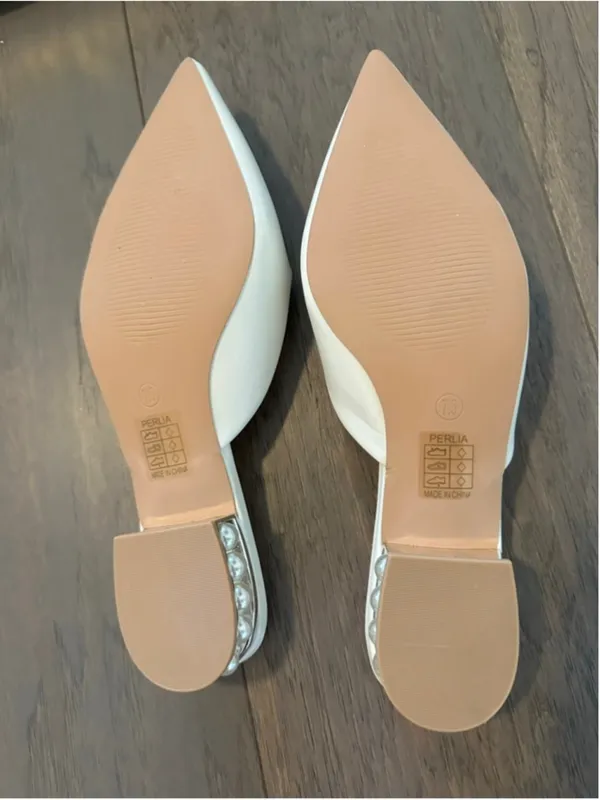 Lulus Women's White Perlia Pearl Pointed Toe Mules Size 7.5 - Image 7