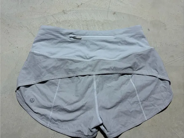 Lululemon Gray/white Active Shorts 4 - Image 4
