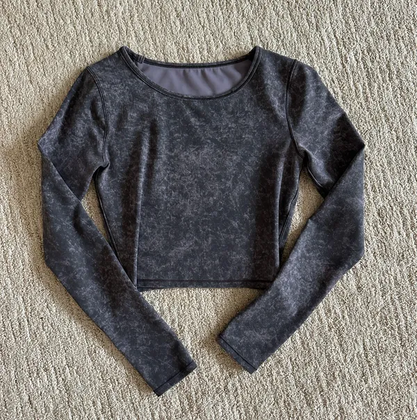 Lululemon Long Sleeve - Image 2