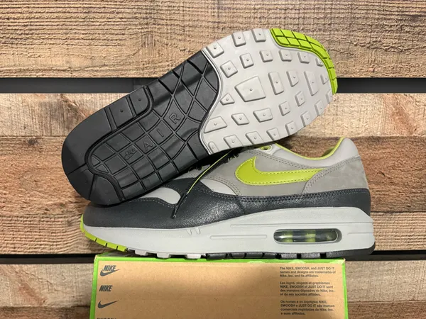 Air Max 90s unisex style and colors - Image 5
