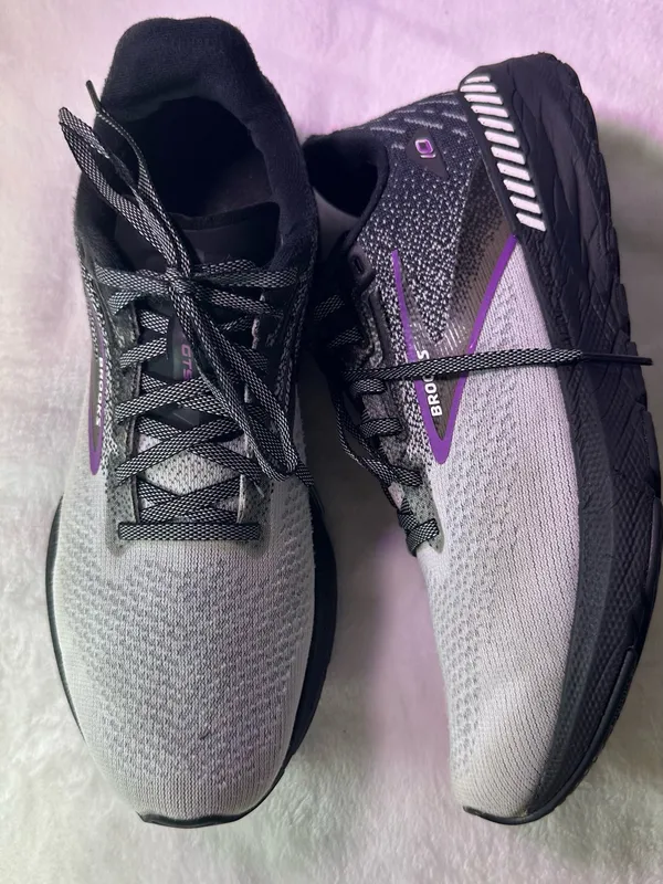 Brooks Women's Gray & Purple Running Trainer - Image 6