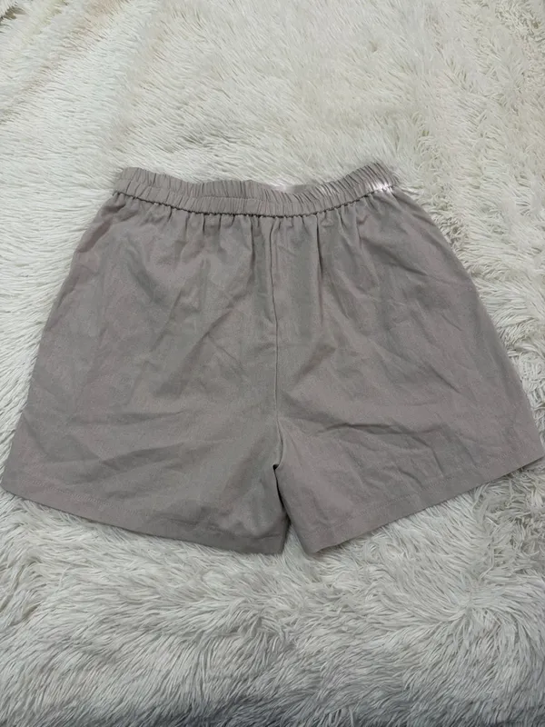 Women's Drawstring Shorts in Taupe Brown Size L - Image 2