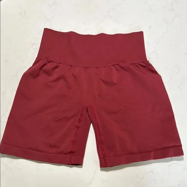 NVGTN Red Bike Shorts High-Waisted Performance size XS - Image 4