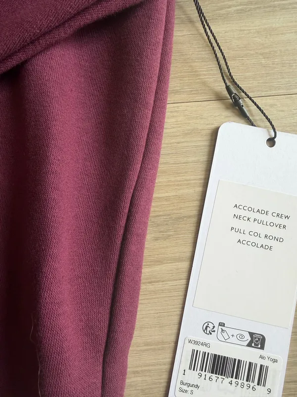 Alo accolade burgundy crewneck - Image 3