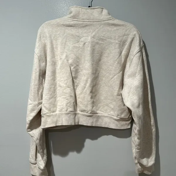 Aritzia Tna Cozy Fleece Perfect Cropped 1/4 Zip Fleece Top Sz XL Color is Cream - Image 10