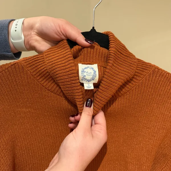 Francesca’s Orange Cropped Turtleneck Sweater NWT - Image 4