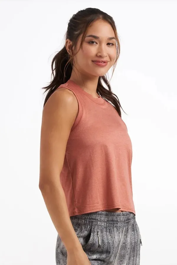 Vuori Energy Tank Top Medium terracotta - Image 3