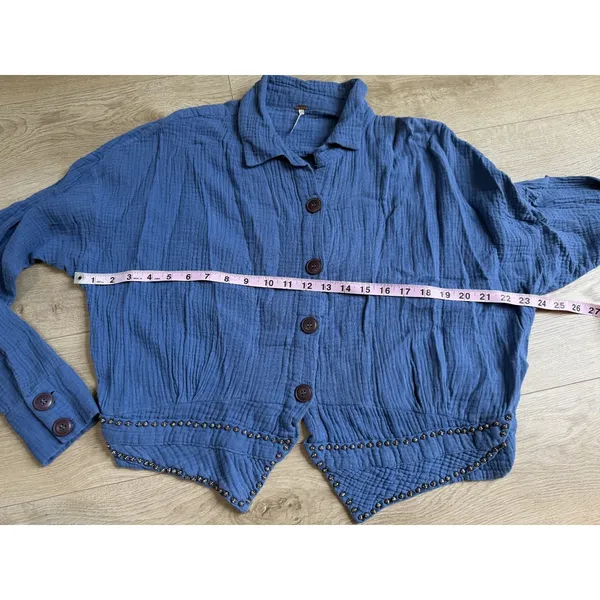 Free People Beaded Crinkle Gauze Top Blue Button Down Western Long Sleeve Size M - Image 6
