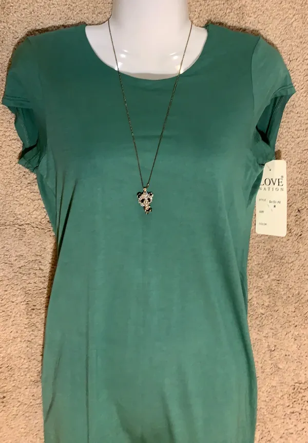 Sea green form fitting dress - Image 4