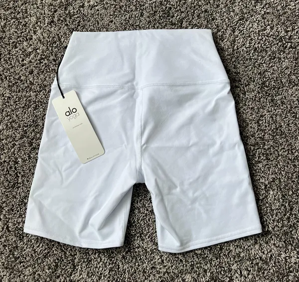High Waisted Biker Shorts - Image 3