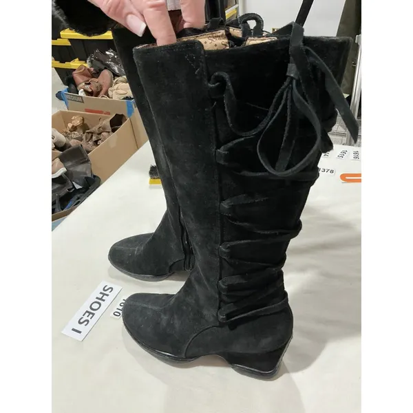 Woman’s Softt Black Suede Wedge Heel Side Zip Tall Boots 7.5 Mw - Image 3