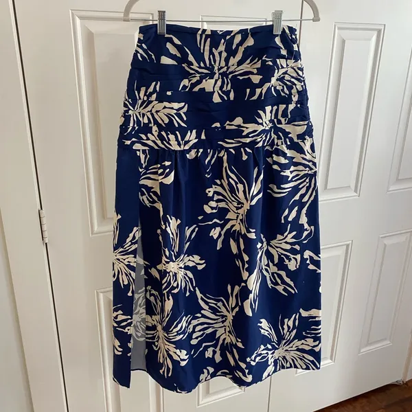 Zara Blue and White Floral A-Line Skirt | Navy & White Floral Midi Skirt 💙 - Image 2