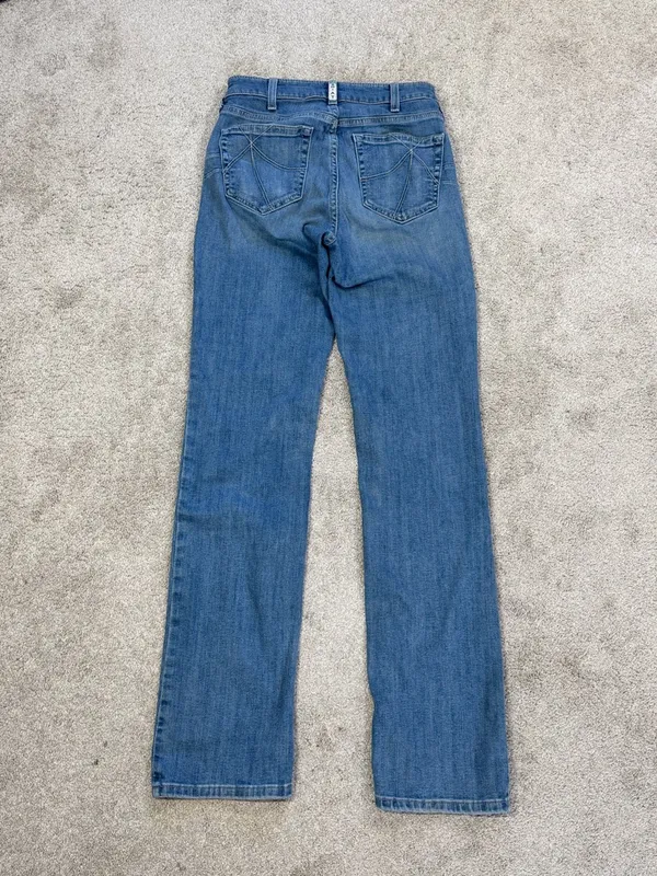 Ariat Women’s R.E.A.L. High Rise Eloise Straight Jeans Cowgirl in Maine 28L - Image 5