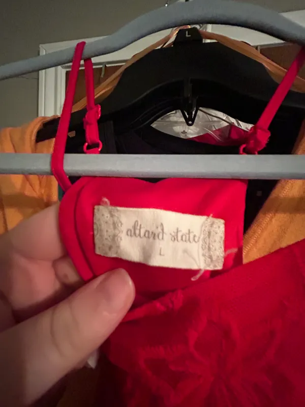 Red Dress Boutique - Image 3