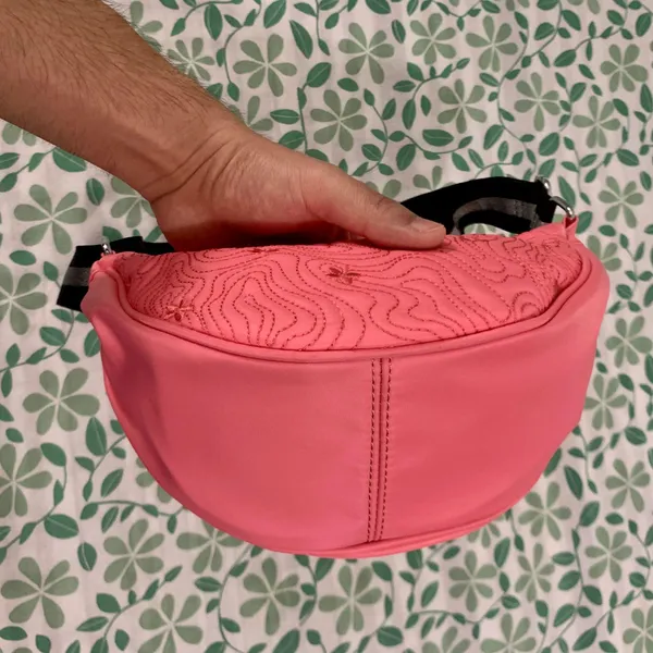 Skinnydip London Sling Pink Crossbody Bag - Image 10