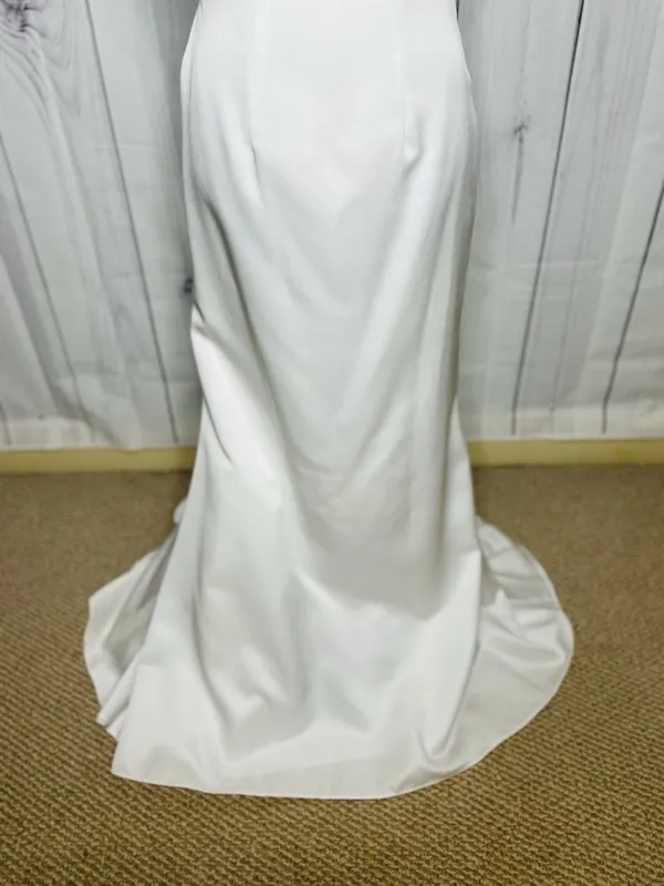 Davids Bridal Wedding Dress Sz 4 Beaded Bustline A-Frame Full Skirt White - Image 3
