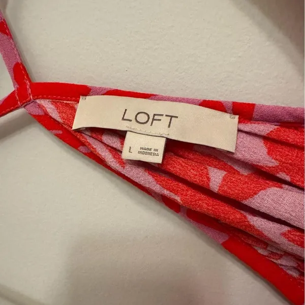 LOFT pink and red floral tank top - Image 2