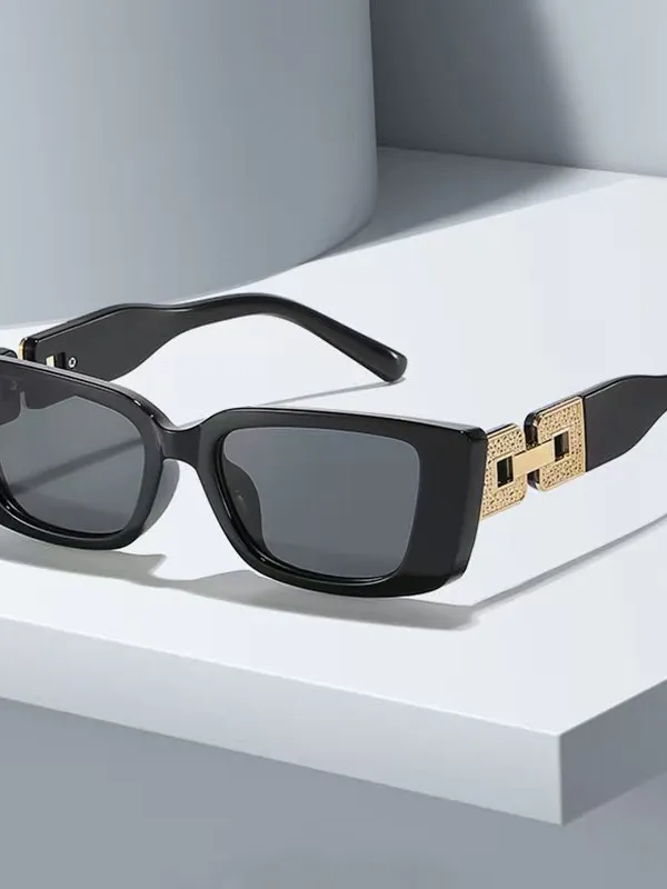 Noir Luxe Sunglasses Black - Image 2