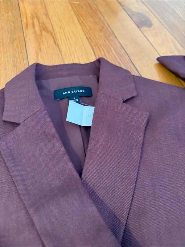 NWT Ann Taylor Deep brown/burgundy fall Thanksgiving single button blazer linen - Image 4