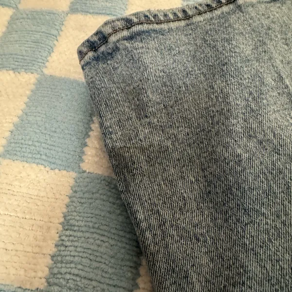 American Eagle jeans - Image 4
