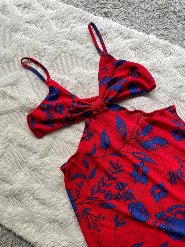 SheIn Red and blue flower side cut out spaghetti strap mini Bodycon fitted Sun dress - Image 3