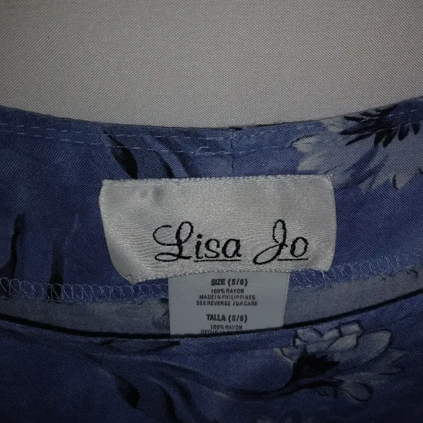 Lisa Jo 5/6 Blue Flowered Maxi Dress - Image 2