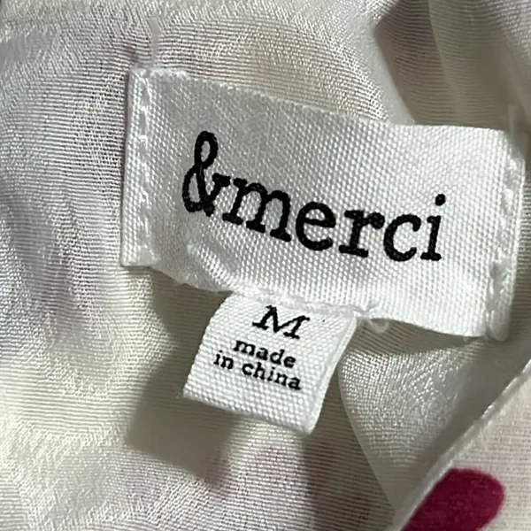 &MERCI medium ivory Hey Girl Flower Bubble Sleeve Top In White purple flowers - Image 8