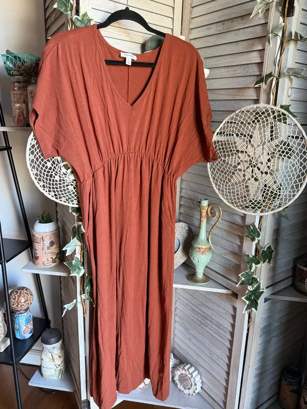 Nordstrom Nordstrom orange maxi dress with V-neck and short sleeves. Size: XS #maxidress #orange #summerdress ORANGE • - Image 3