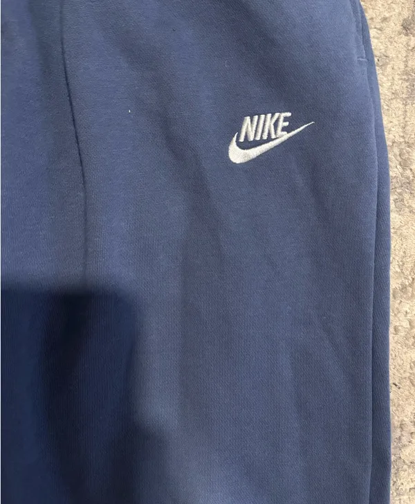 Nike Fleece Sweatpants Women’s - Image 3