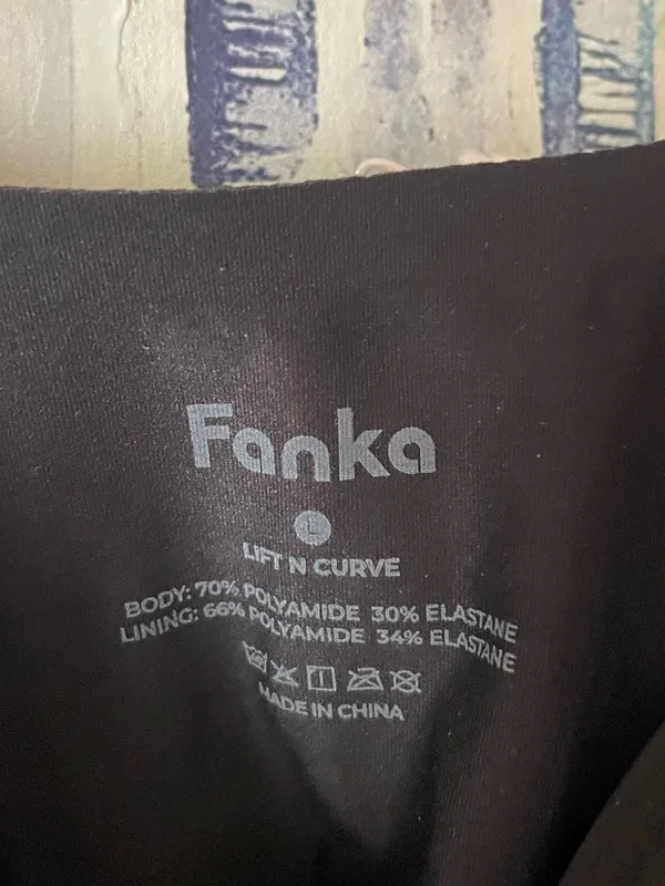 Fanka Body Sculpt Short Bra Tank Top A-D Cups Size Large in Black - Image 5