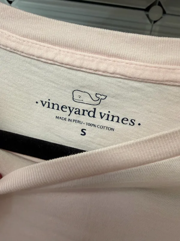 Vineyard Vines Pink Pocket Tee - Image 4