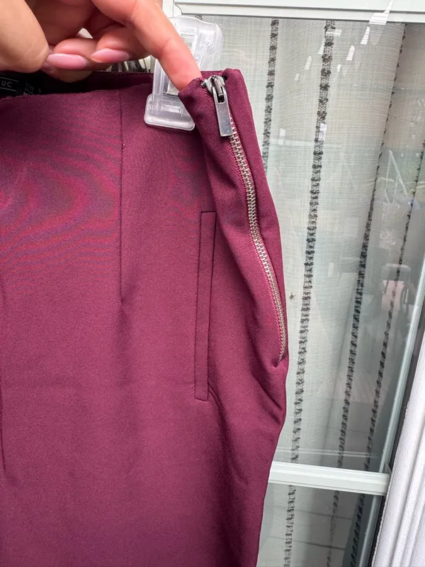 Y💐Zara Trafaluc Wide-Leg Pants in Burgandy - Image 3