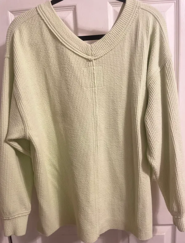Aerie Green Oversized Sweater - Image 6