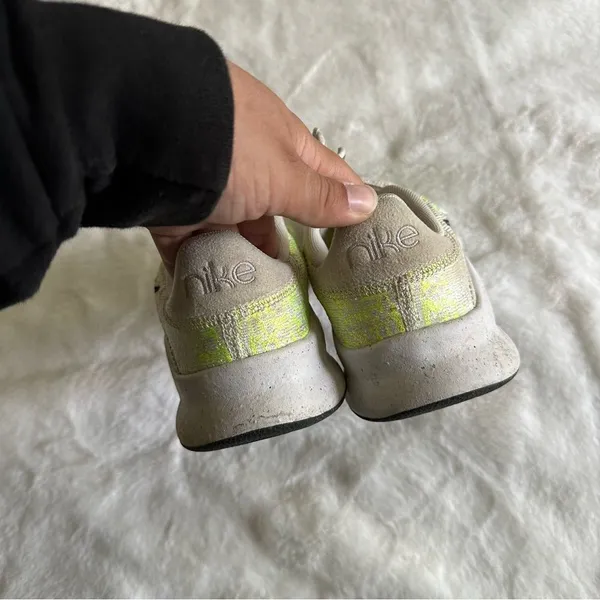 Nike Women's SuperRep Go 3 Flyknit Sneakers Neon Yellow White Size 7 - Image 5