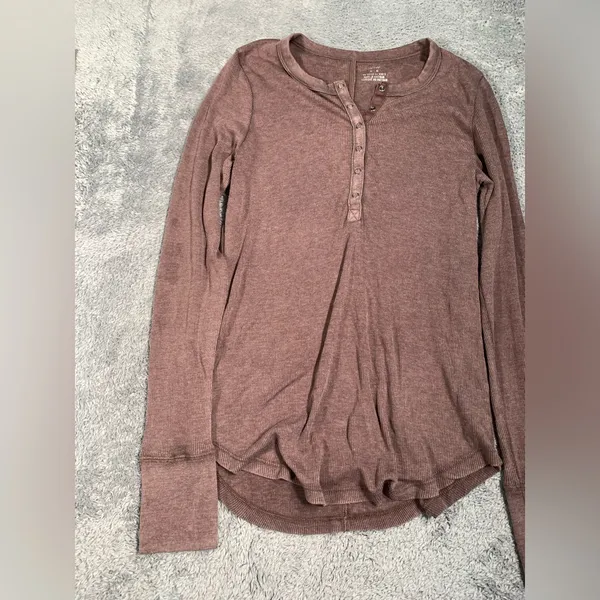 Aerie Brown Long Sleeve ribbed Henley Top medium - Image 2