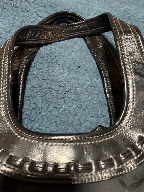 Coach Black Y2K Signature Canvas kisslock Hobo Bag with Leather Trim - Image 10