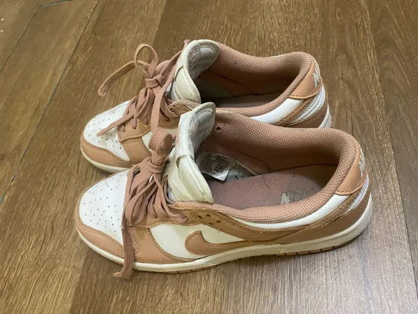 Nike Women's Dunk Low Rose Whisper Pink White Shoes - Image 4
