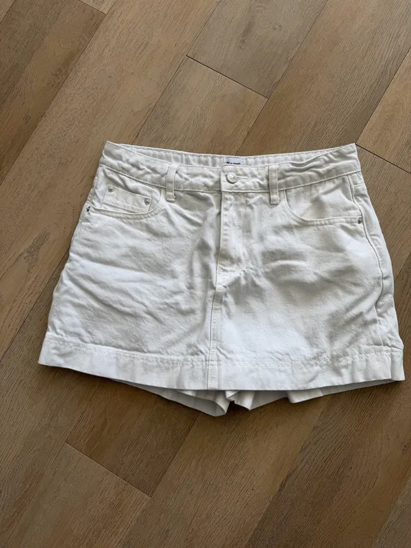 Princess Polly White Skort - Image 2