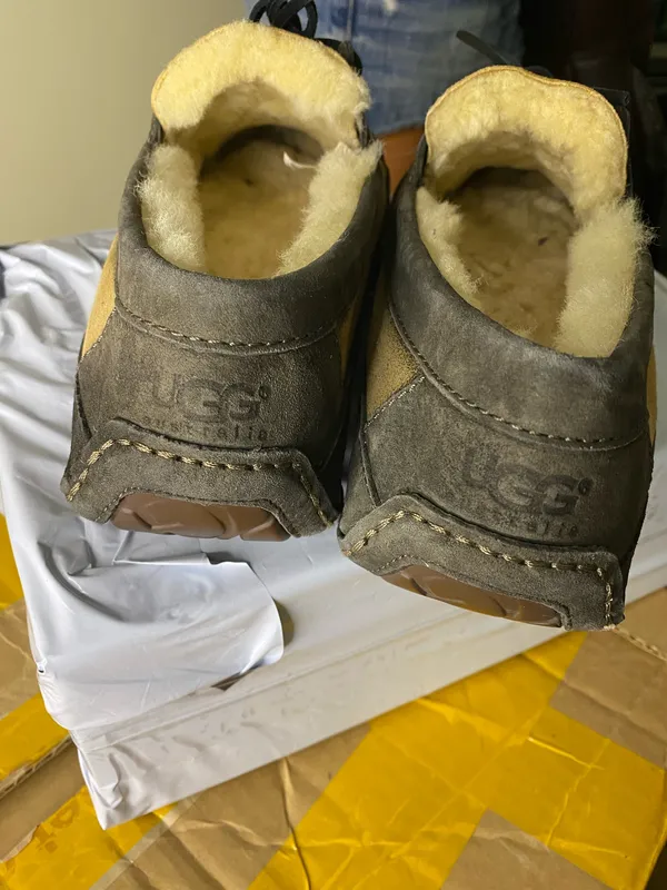 Ugg Australia Byron Cappuccino Dark Brown Suede Slippers Men’s Size 8 - Image 4