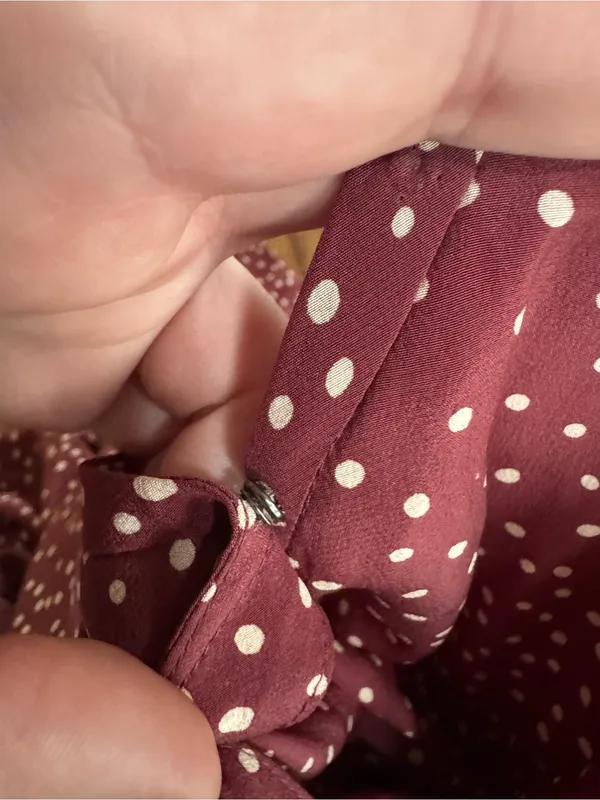 Madewell 6 Medium Mini Dress Long Sleeve Burgundy white polka dots Silk Babydoll - Image 7