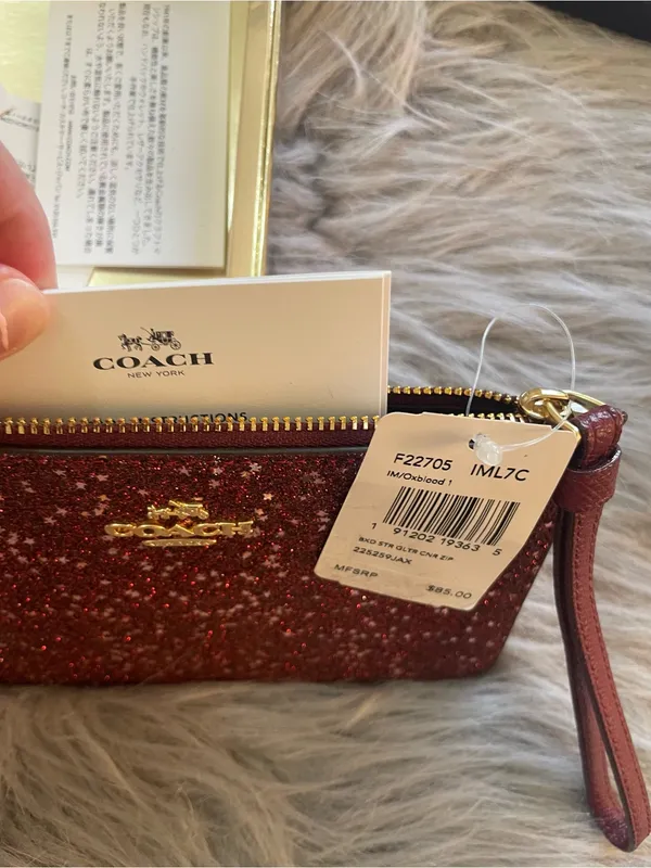 NWT COACH Glitter Star Wristlet Pouch in Red - Image 6