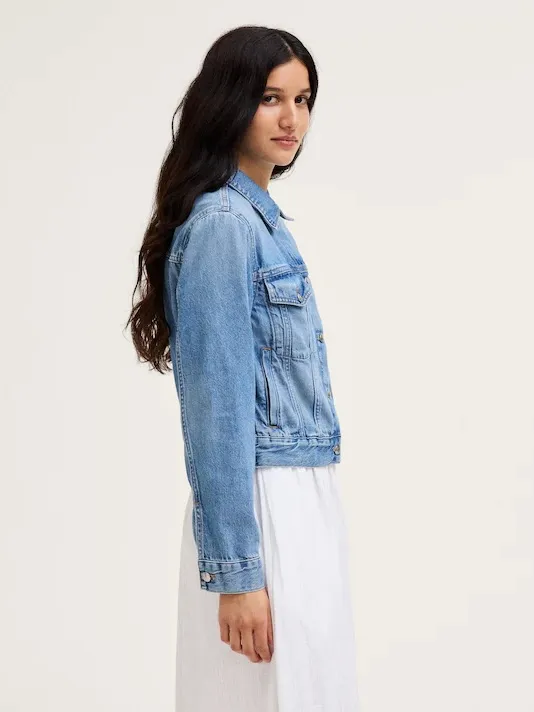 Madewell Washed Light Blue Denim Trucker Jacket Size Medium 100% Cotton - Image 2