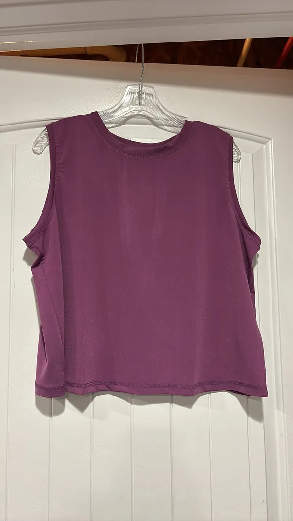 NWT Active Light Purple Elegant Muscle Tank Size 2XL - Image 10