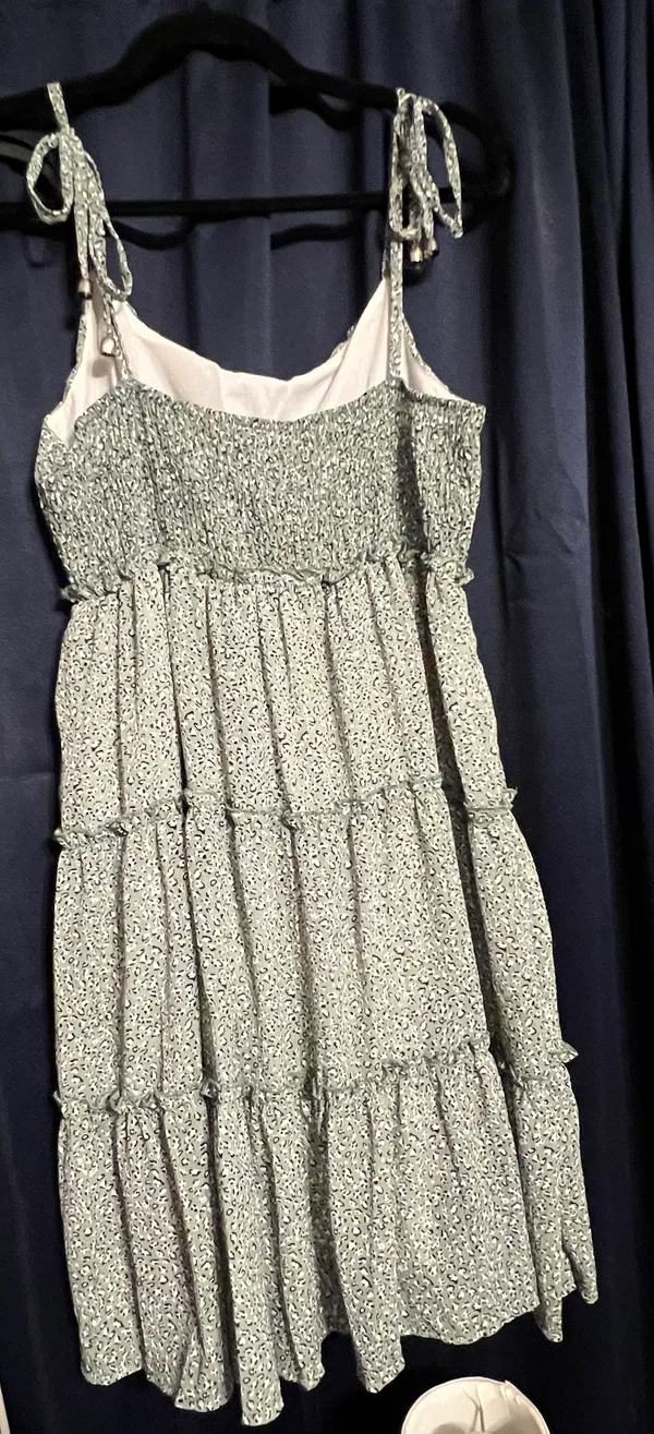 Tiered Dress Green Size M - Image 3