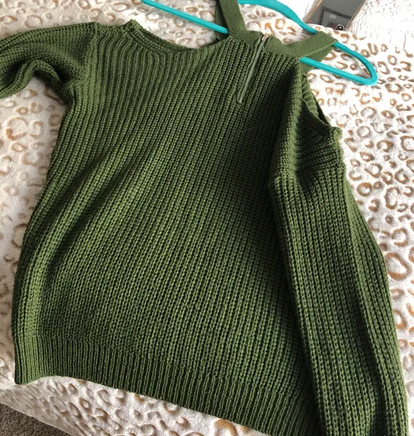 Boutique Green Off The Shoulder Sweater - Image 2