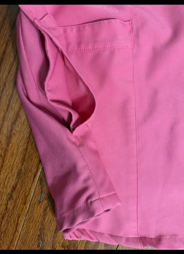 Climate Right by Cuddl Duds Pink Short sleeve Scrub - Size Medium - Image 9