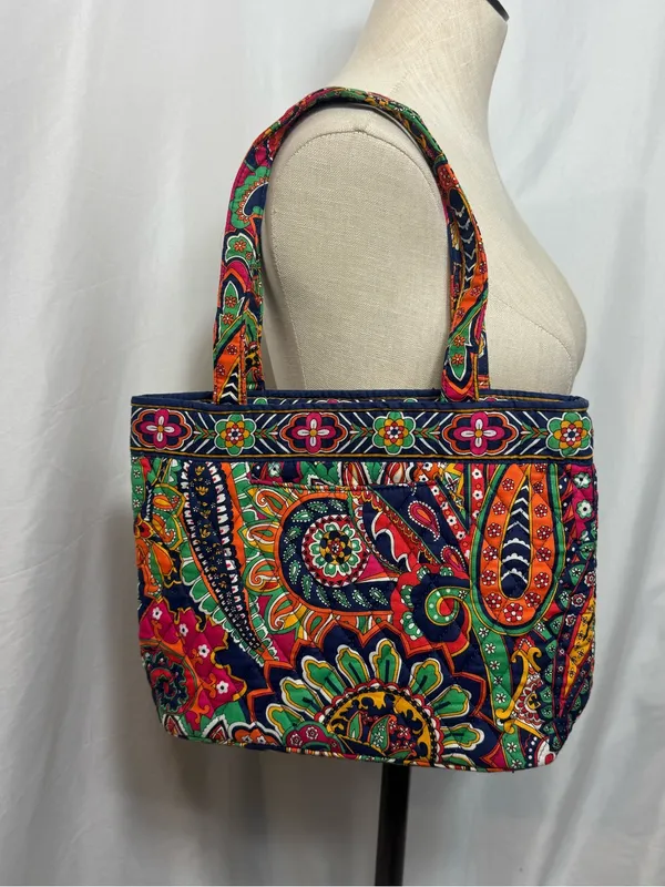 Vera Bradley Venetian Paisley Toggle Tote Bag Retired Quilted Purse - Image 2